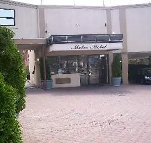 3* Hotel Metro