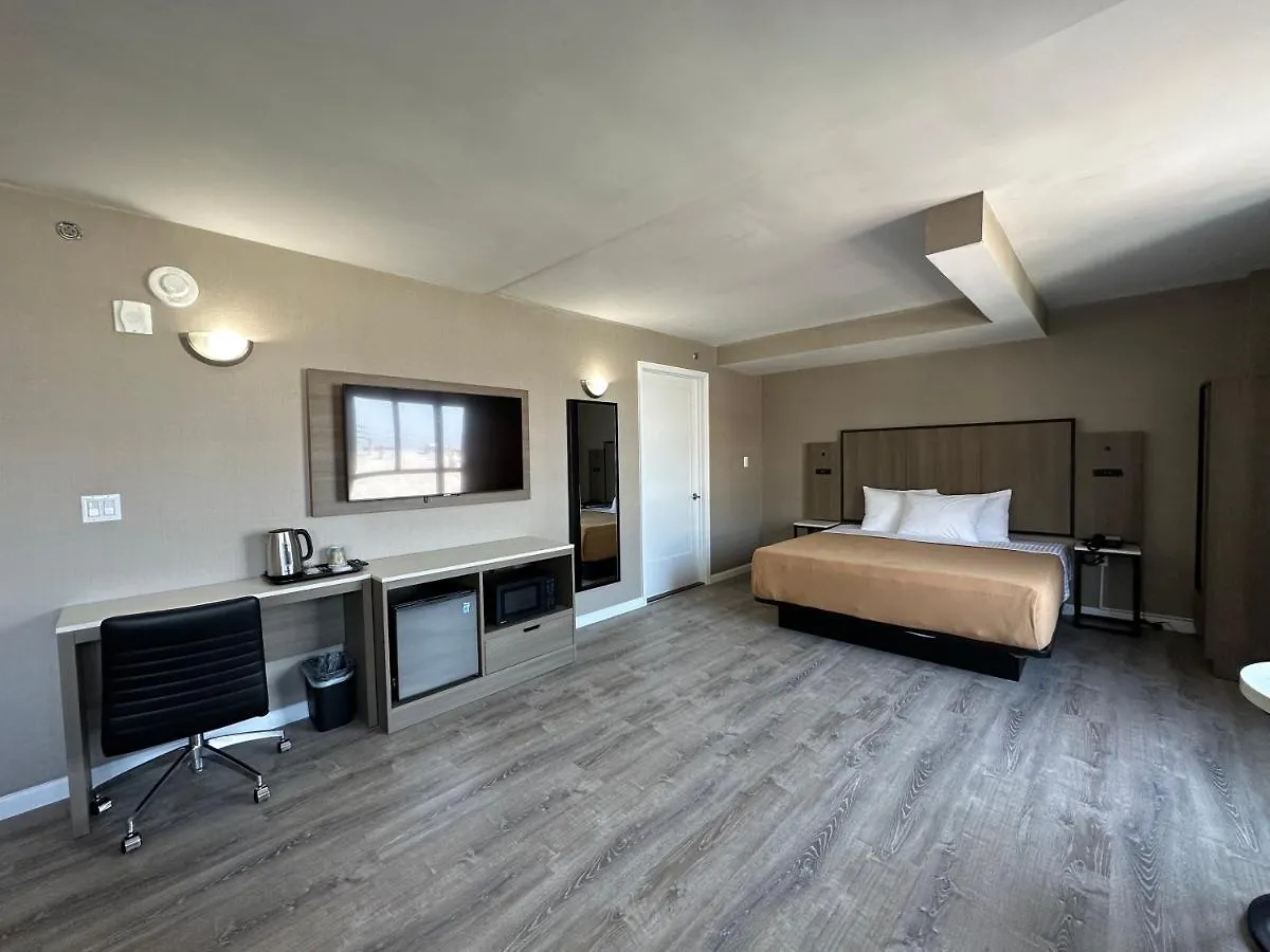 Regal Inn & Suites New York Laguardia Hotel